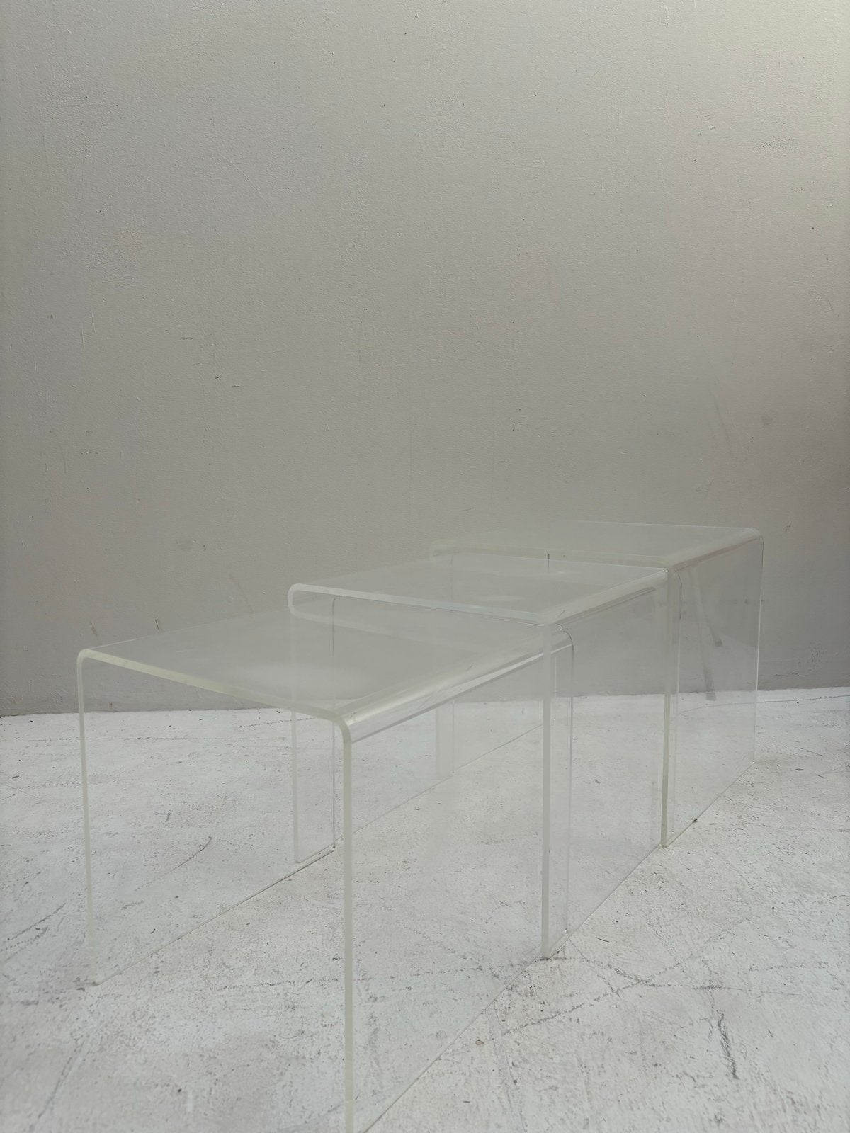 Set van 3 Vintage Plexiglas Bijzettafels - Modern Design, Ophalen, Gebruikt, Jaren 60, Sanne@atelierhop.com