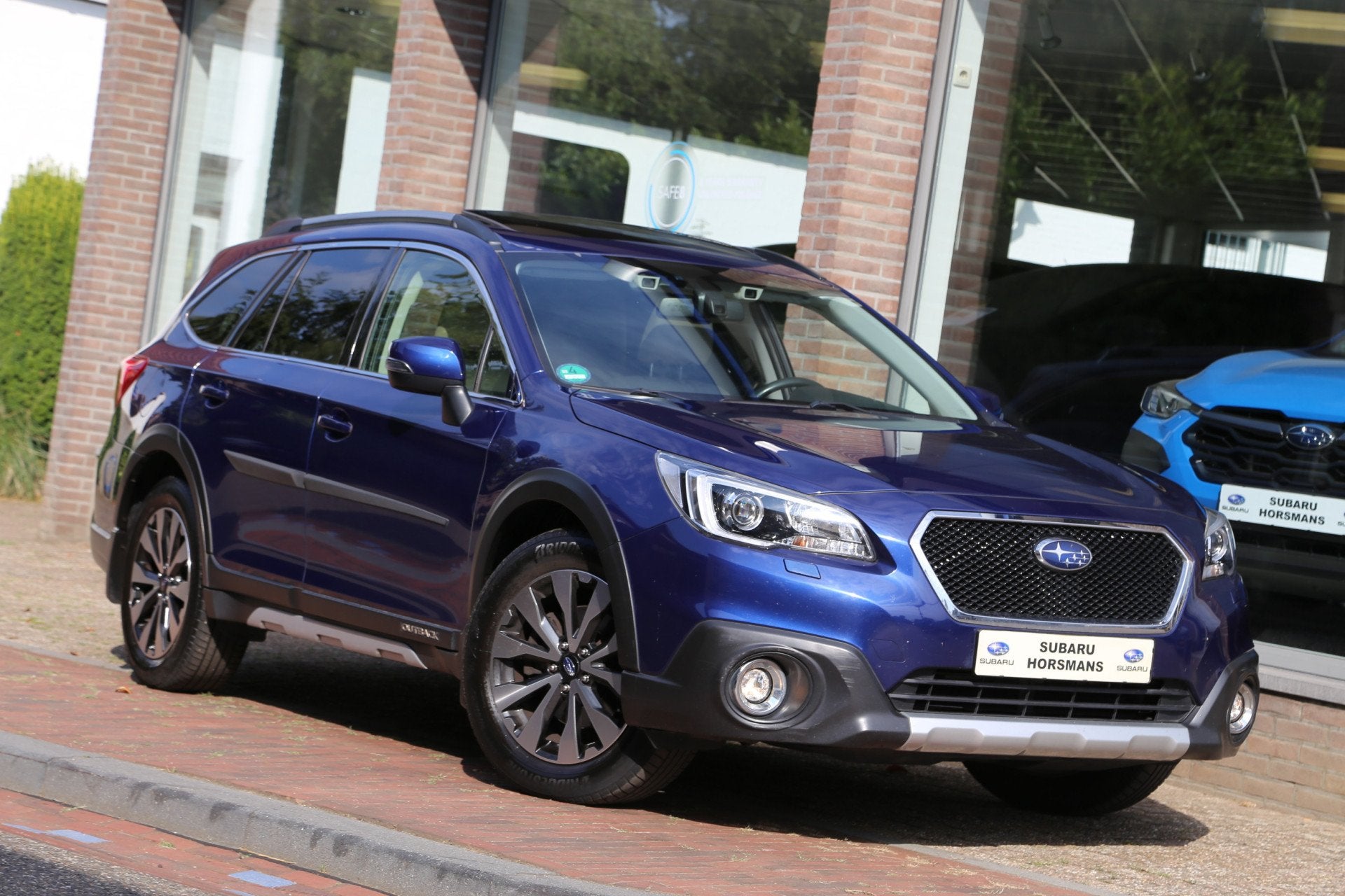 Subaru Outback 2.5i AWD Premium Automaat Leer Navi ACC H/K S, Automaat, Gebruikt, Euro 6, 4 cilinders