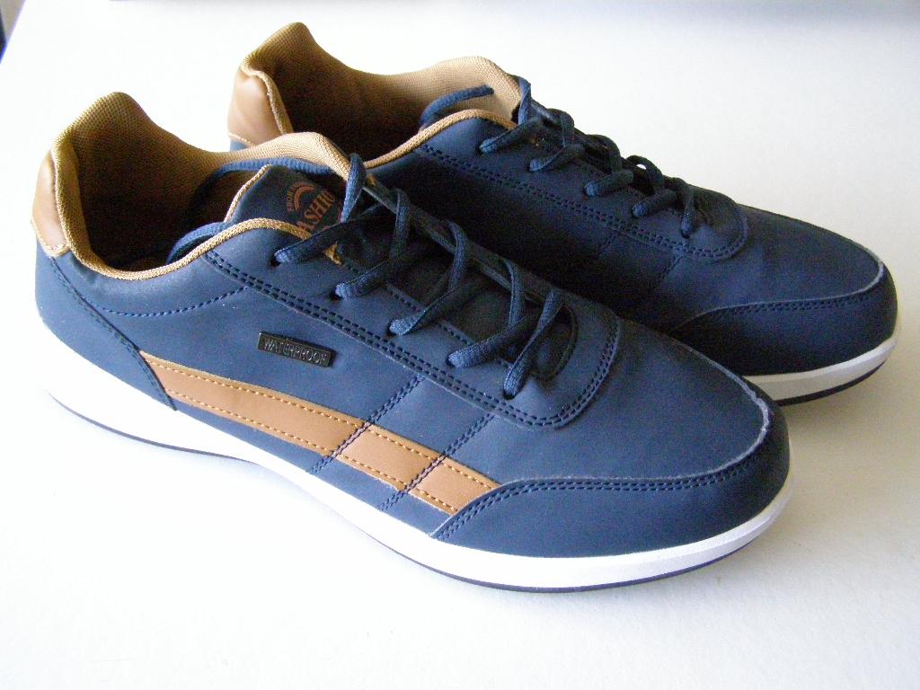Sport schoenen. (outdoor), Blauw, Sportschoenen, Nieuw, Fasion