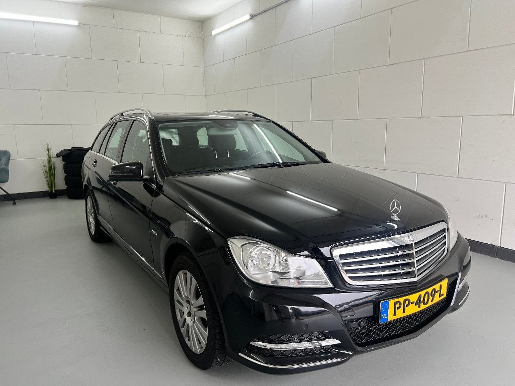 C 200 CDI Elegance Automaat | Schuifdak | Navi | Trekhaak, Automaat, Euro 5, 1800 kg, Zwart