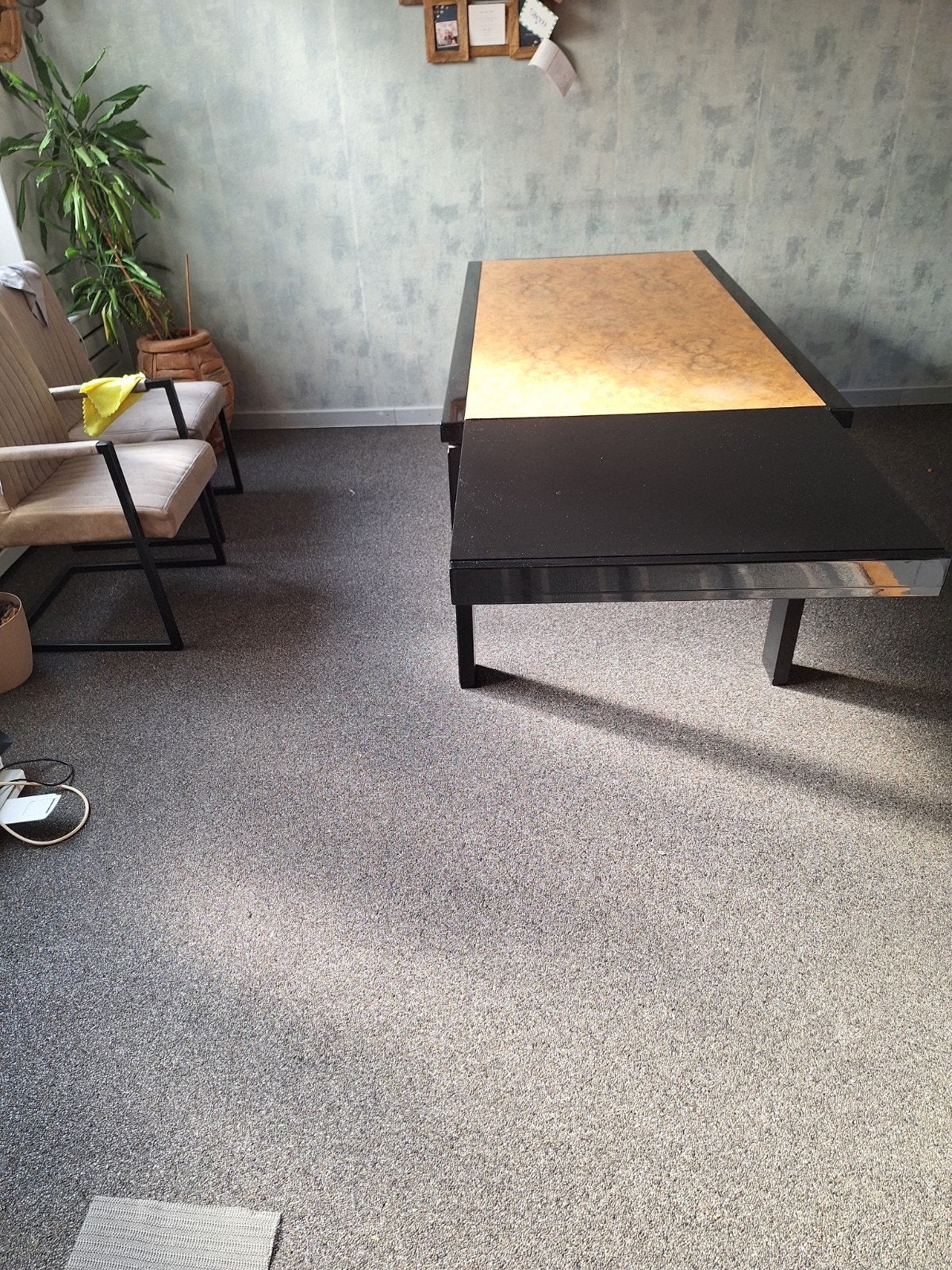 zware tafel met ingelegde walnoten, Ophalen, Gebruikt, 50 tot 100 cm, Minder dan 50 cm