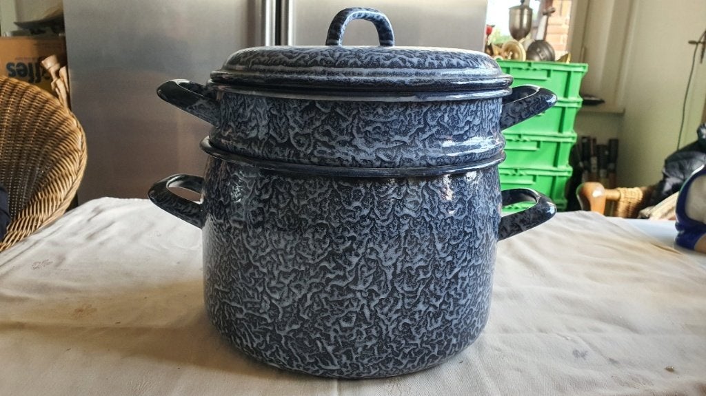 Wolkjes Stoompan met vergiet nog in zeer goeden staat. € 35, Antiek en Kunst, Ophalen