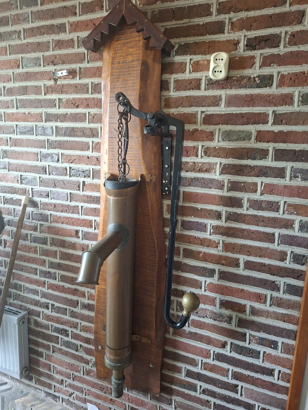 Waterpomp (koper) wanddecoratie, Tuin en Terras, Ophalen, Zo goed als nieuw