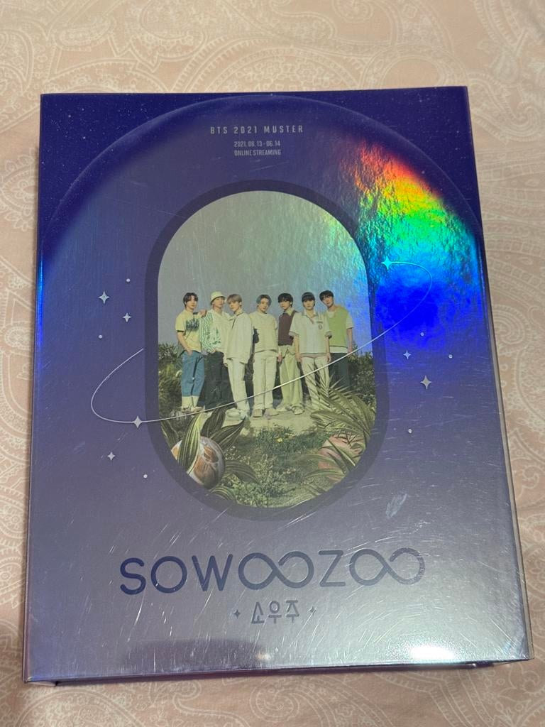 BTS sowoozoo muster 2021 dvd met namjoon photocard, Verzamelen, Muziek, Artiesten en Beroemdheden, Ophalen of Verzenden, Zo goed als nieuw