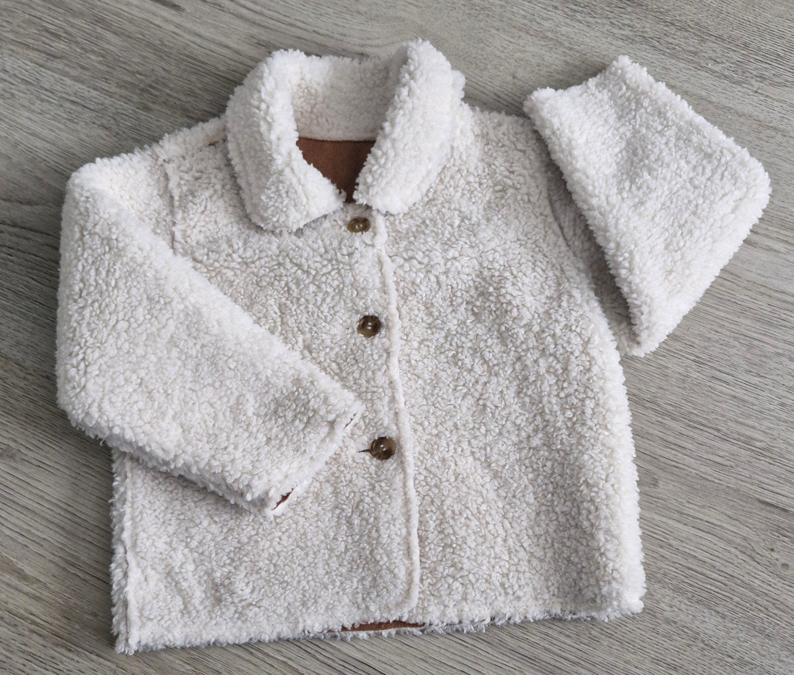 Zachte Witte Teddy Jas voor Kinderen, Meisje, Ophalen of Verzenden, Zo goed als nieuw, Jasje