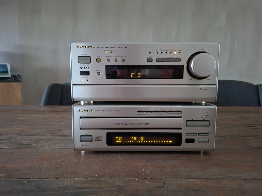 Onkyo R 811 RDS receiver en Onkyo C D712 cd wisselaar, Losse componenten, Zo goed als nieuw, Cd-speler, Ophalen