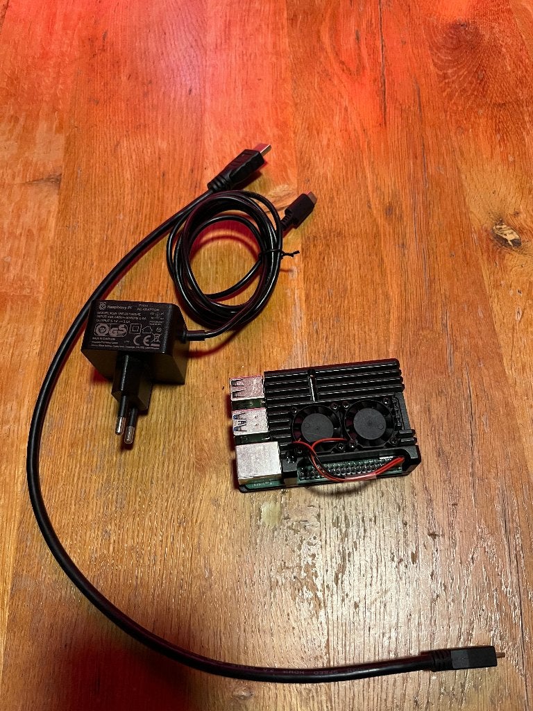 Raspberry Pi 4 B 4 GB 4, Minder dan 2 Ghz, Ophalen of Verzenden, Zo goed als nieuw, Raspberry Pi 4 B (4GB)