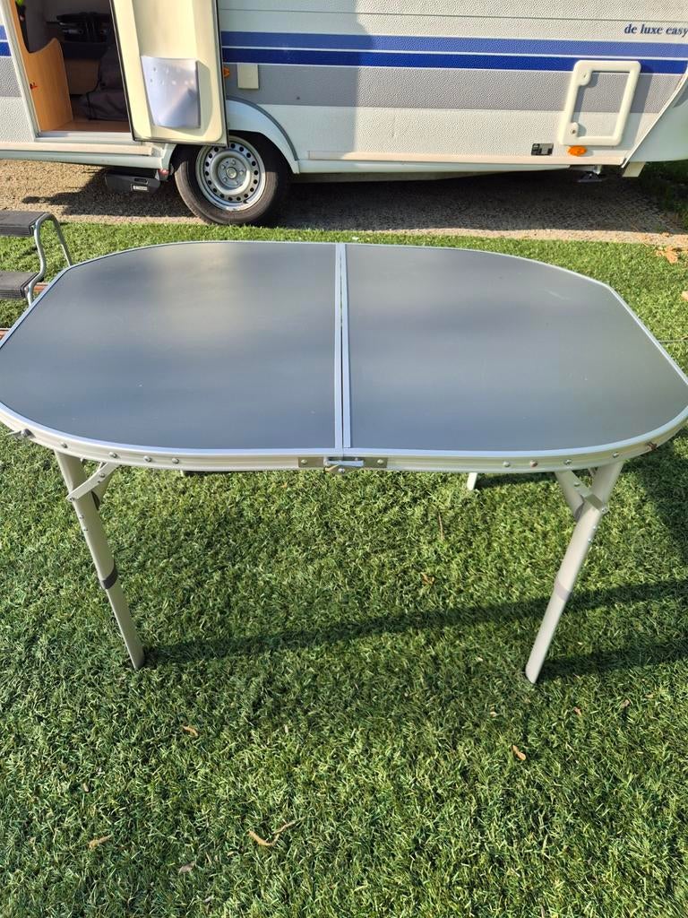 Opvouwbare campingtafel - Ideaal voor caravan/camper, Ophalen of Verzenden, Gebruikt, Campingtafel