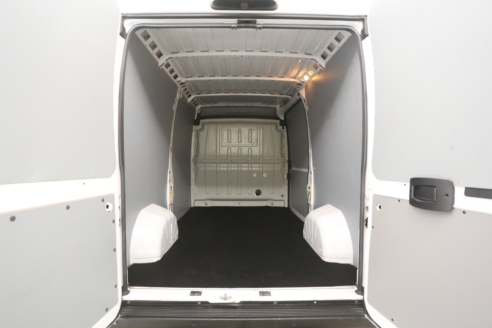 Opel Movano Fiat Ducato 2.3 MultiJet 140PK L2H2 | Automaat |, Auto's, Automaat, Stof, Gebruikt, LED verlichting