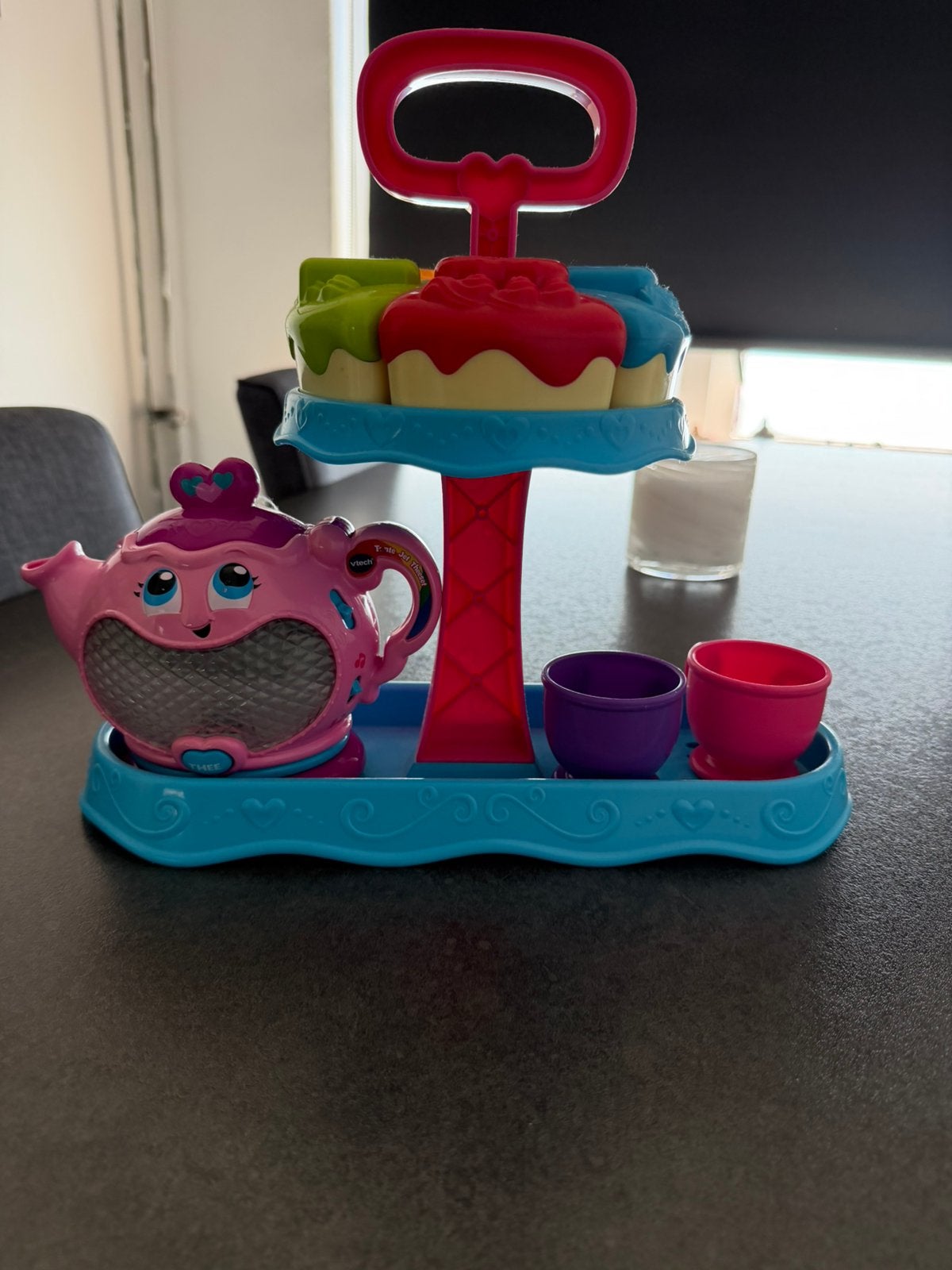 VTech tante Jet, Kinderen en Baby's, Speelgoed | Educatief en Creatief, Gebruikt, Ontdekken, Met licht, Met geluid, Ophalen