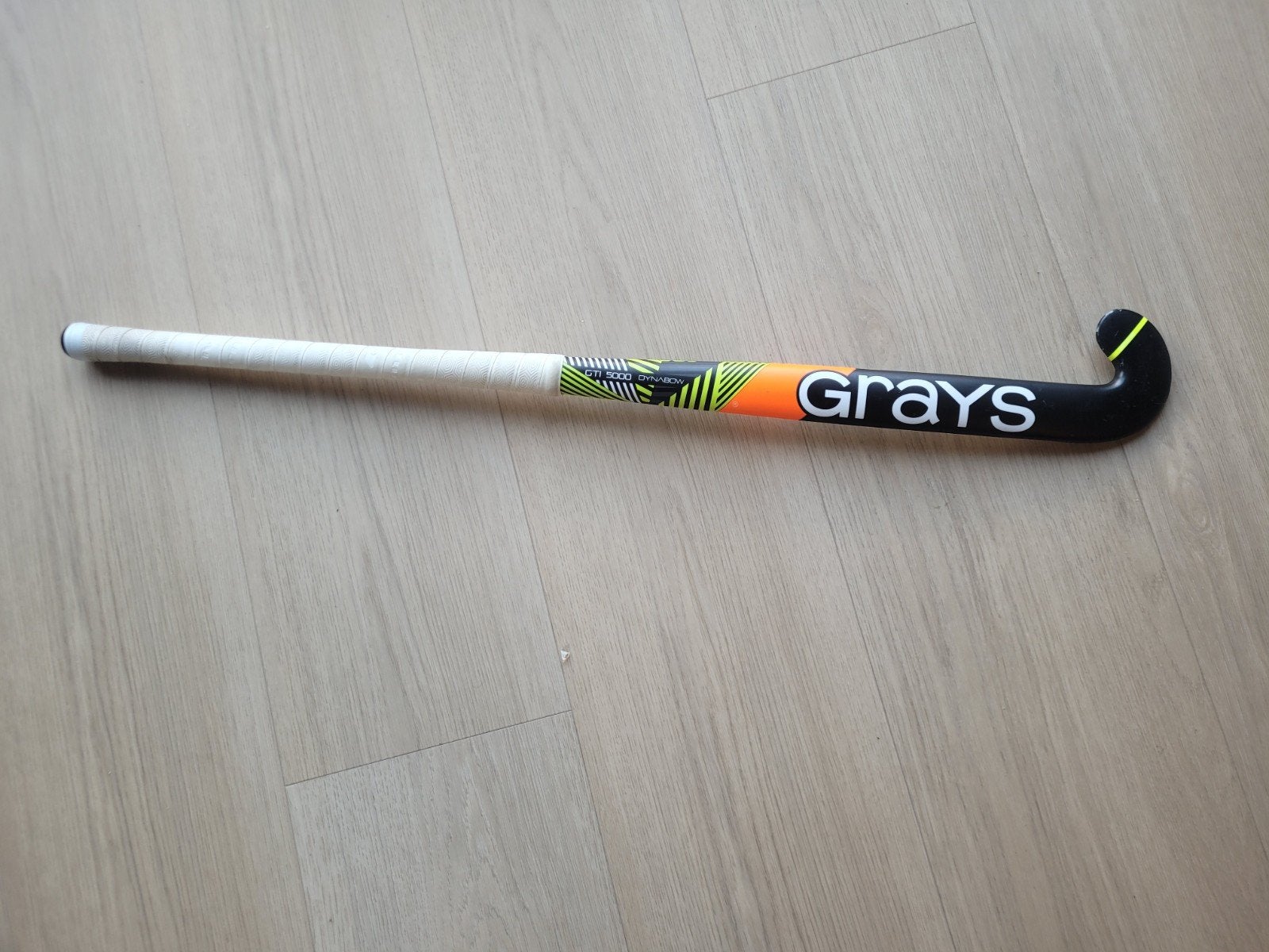 Grays GTI 5000 Dynabow Indoor Hockeystick - 37,5 inch, Sport en Fitness, Ophalen, Stick