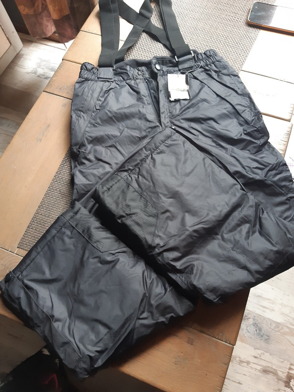mooie nieuwe ski broek broek 146 - 152, Overige merken, 100 tot 140 cm, Nieuw, Ophalen of Verzenden