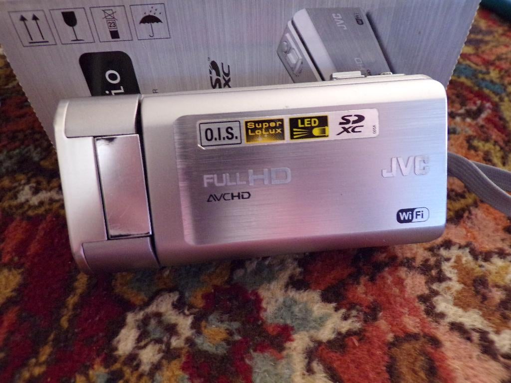 JVC GZ-VX700 Full HD videocamera met WIFI, Gebruikt, 20x of meer, Ophalen of Verzenden, Geheugenkaart