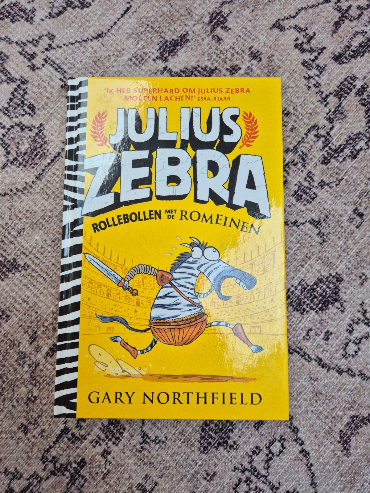 Boek julius zebra, Ophalen, Zo goed als nieuw