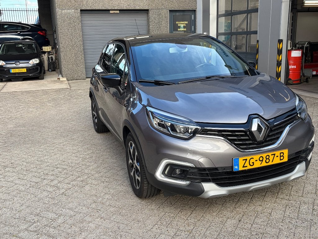 Renault Captur, Voorwielaandrijving, Stof, Zwart, 1081 kg