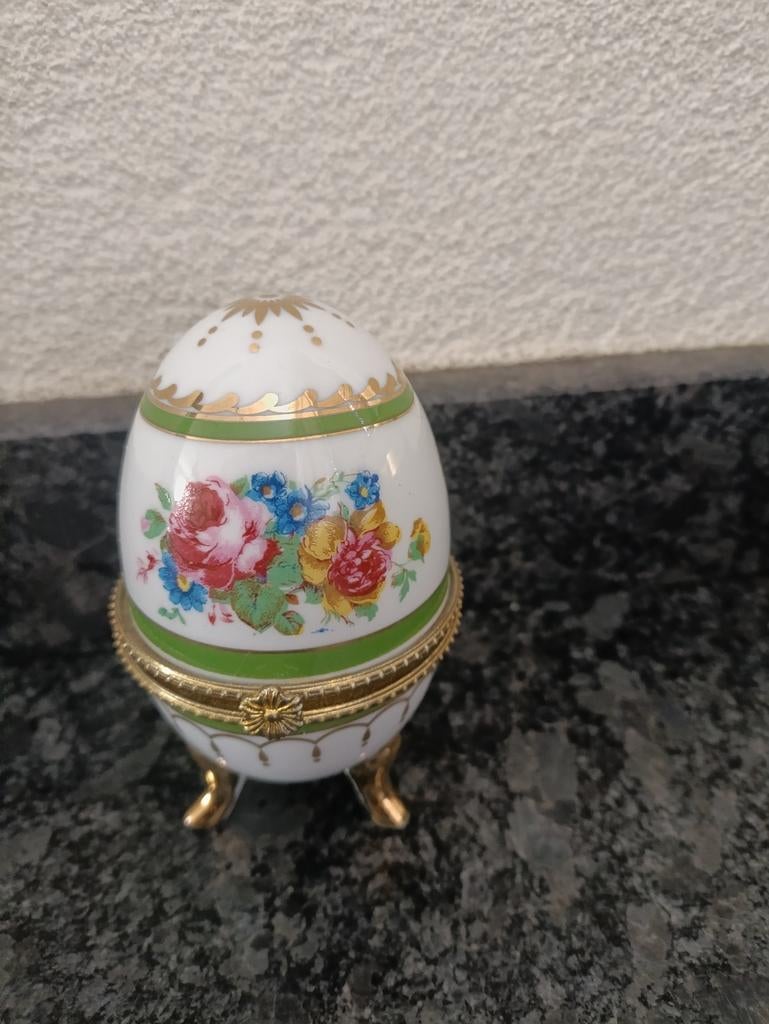 Vintage limoges porselein ei, Antiek en Kunst, Ophalen of Verzenden