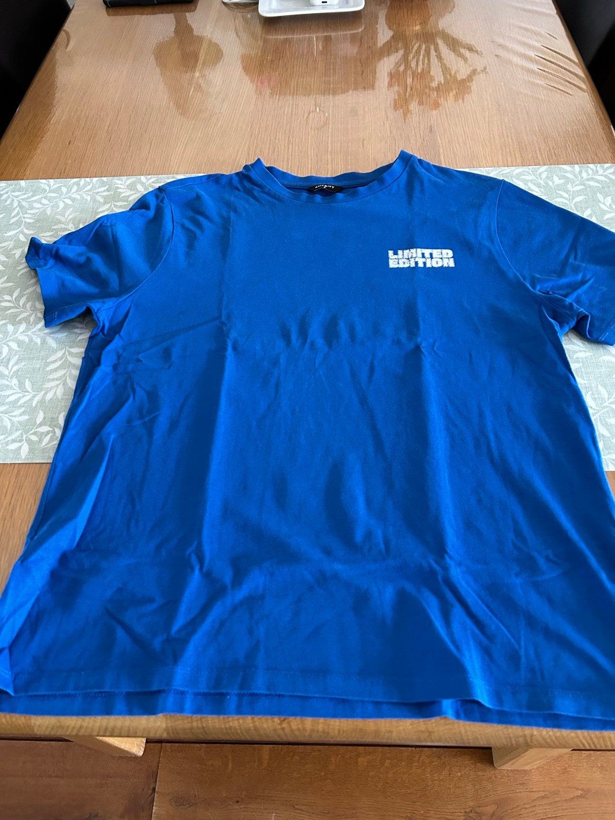 AMY&IVY Limited Edition T-shirt - Maat S, Ophalen of Verzenden, Zo goed als nieuw, Blauw, Korte mouw