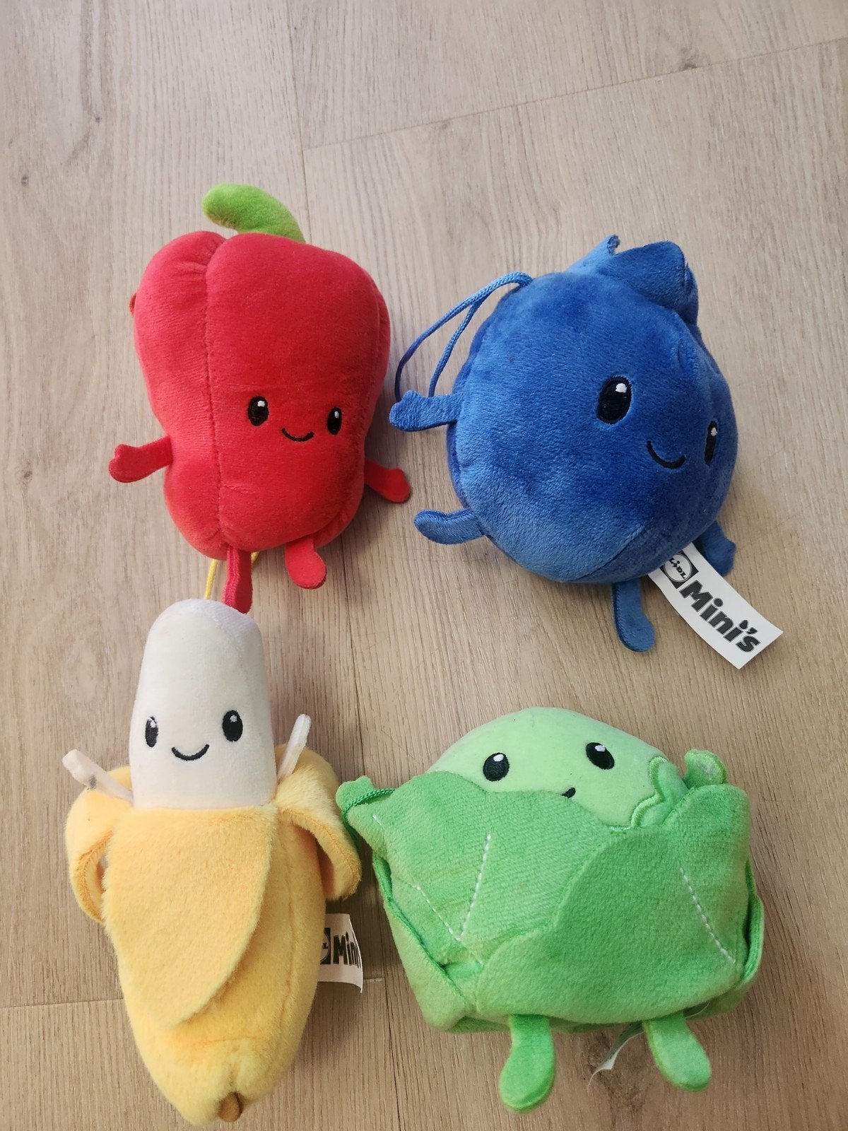 Lidl Mini's knuffels - Banaan, Blauwe bes, Paprika, Kool, Overige karakters, Overige typen, Zo goed als nieuw, Meerkleurig