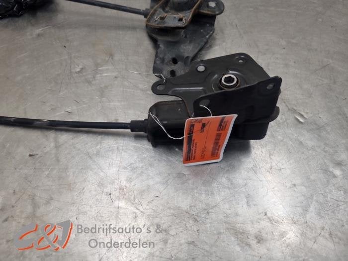Ophangmechaniek reservewiel van een Renault Master, Gebruikt, -, Renault, -
