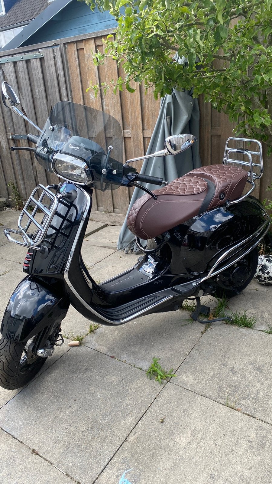 Vesoa s, Ophalen of Verzenden, Zo goed als nieuw, Benzine