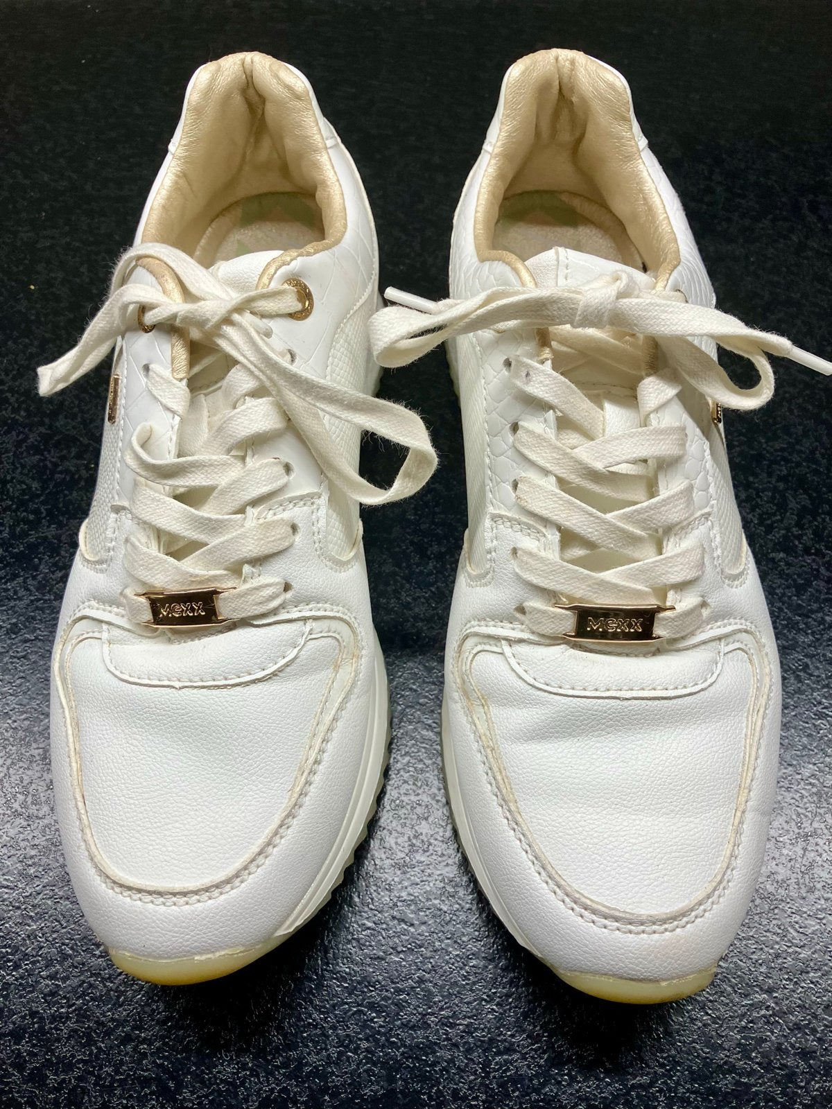 Mexx witte sneakers - Maat 40, Ophalen of Verzenden, Gedragen, Wit, Sneakers of Gympen