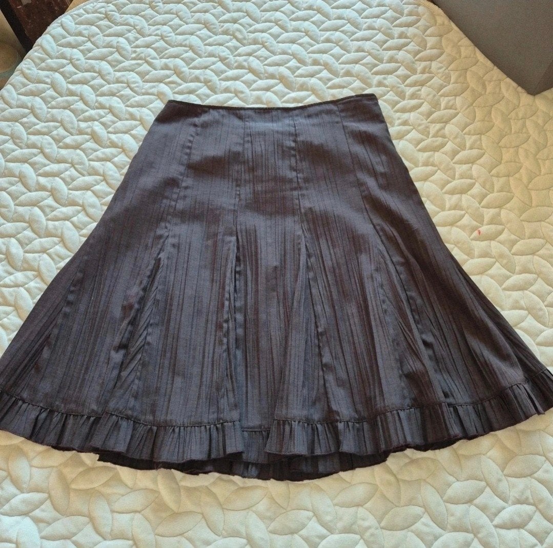 Vintage Y2K Midi Rok Bruin - Geplooid & Ruffles - Maat 42, Kleding | Dames, Bruin, Maat 42/44 (L), Ophalen of Verzenden, Zo goed als nieuw