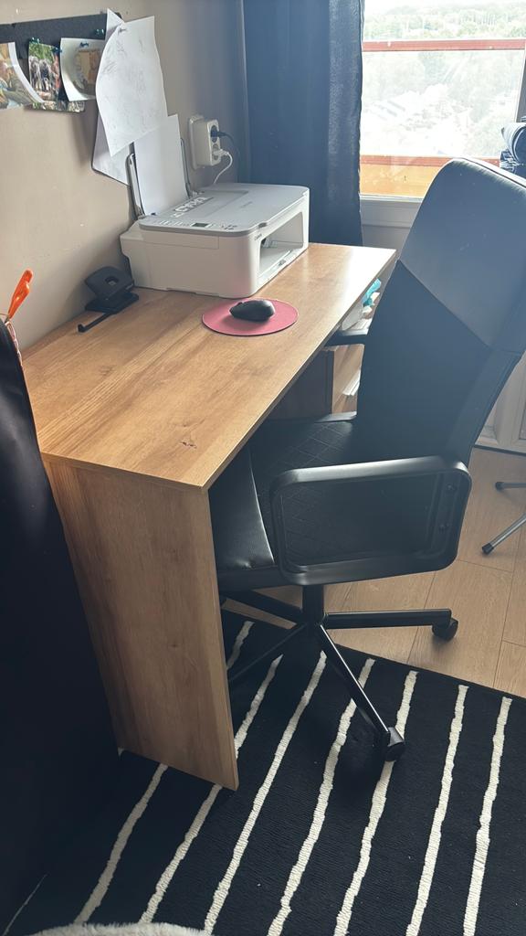 Bureau + bureau stoel, Ophalen, Overige typen, Gebruikt, 110 cm