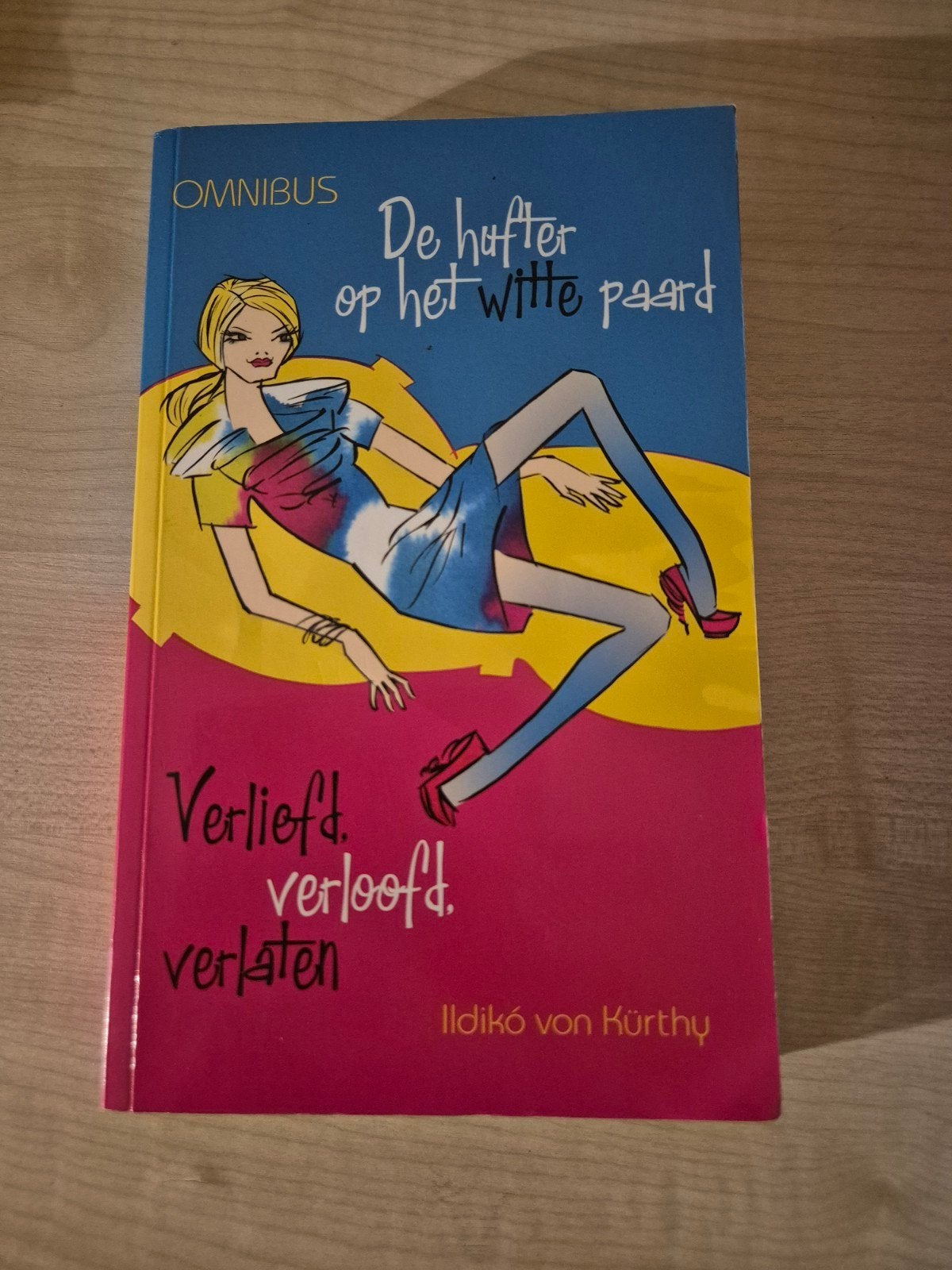 Omnibus Ildikó von Kürthy – 2 boeken in 1 (chicklit / roman), Ophalen of Verzenden, Gelezen