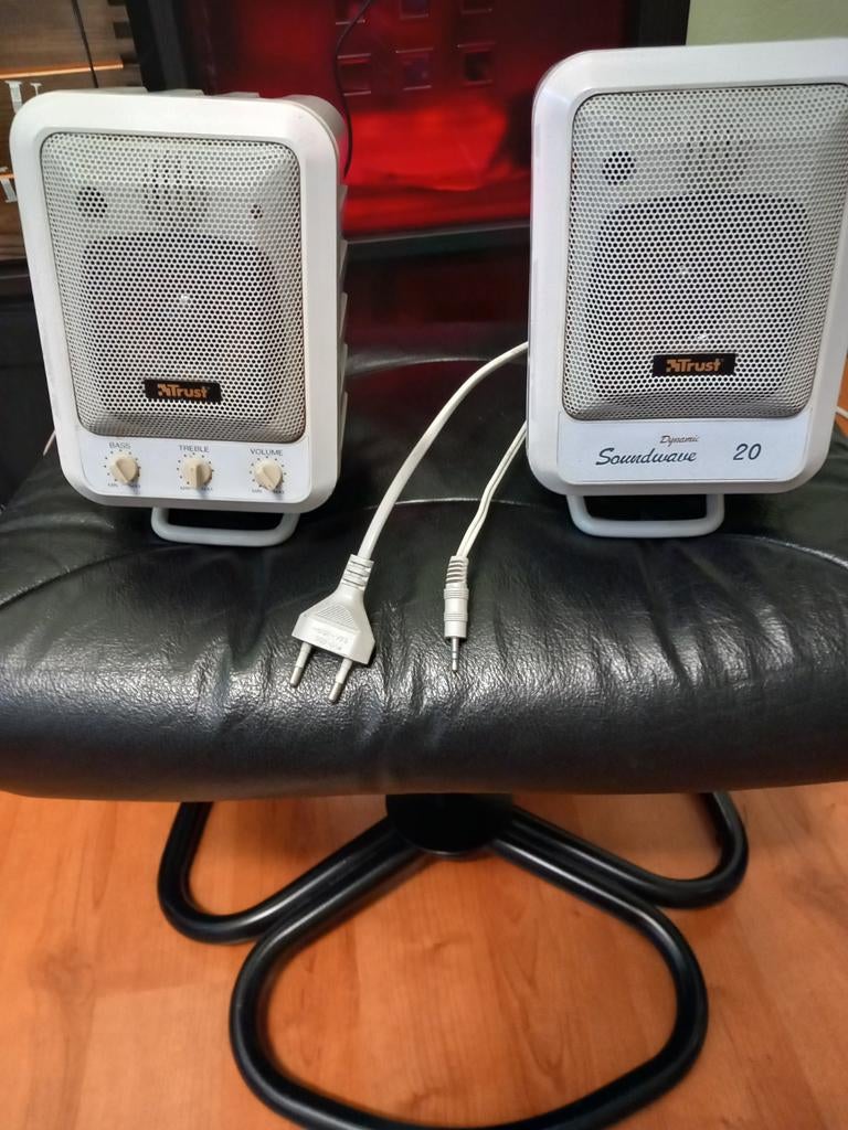 Trust Soundwave 20 Boxjes - Compacte 2.0 Luidsprekerset, Ophalen, Gebruikt, Audiokanaal 2, Trust