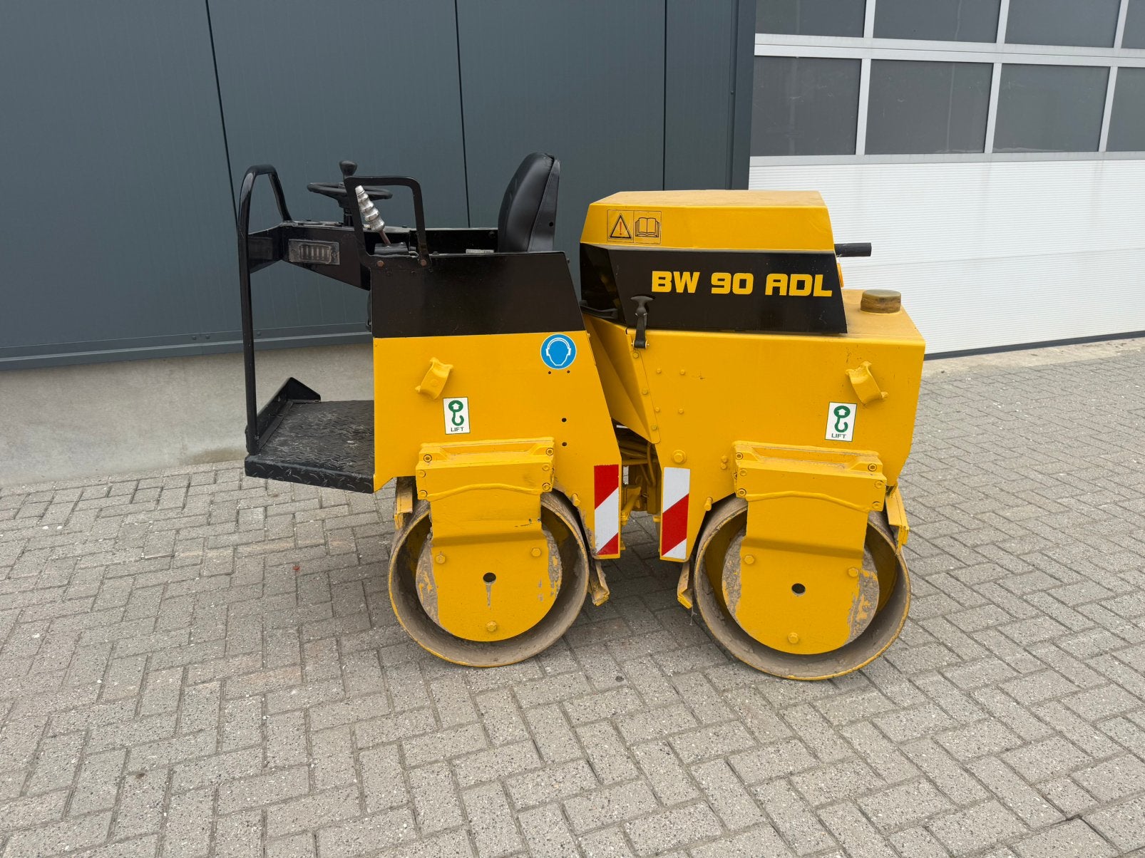 Bomag BE90 ADL Trilwals, Zakelijke goederen, Ophalen, ., Overige typen, .