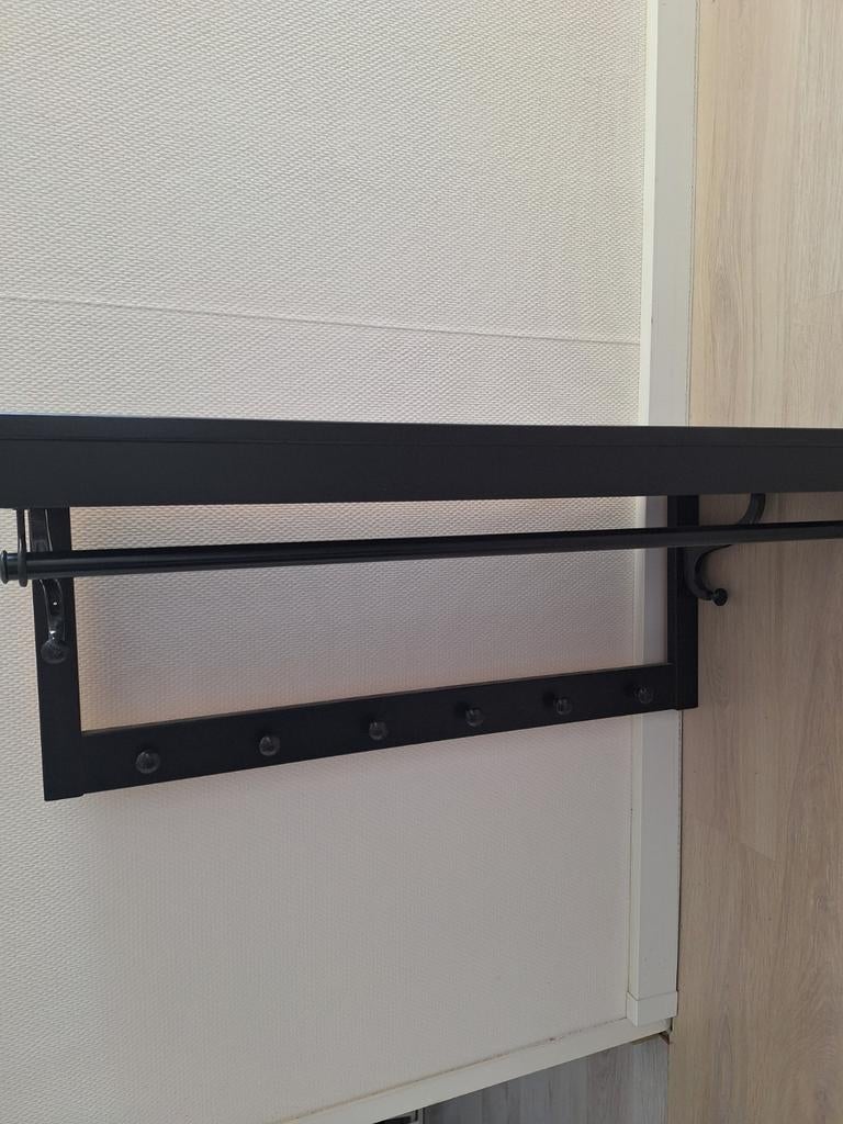 Hemnes kapstok zwart, Huis en Inrichting, Woonaccessoires | Kapstokken, Zo goed als nieuw, Minder dan 100 cm, Hout, Ophalen