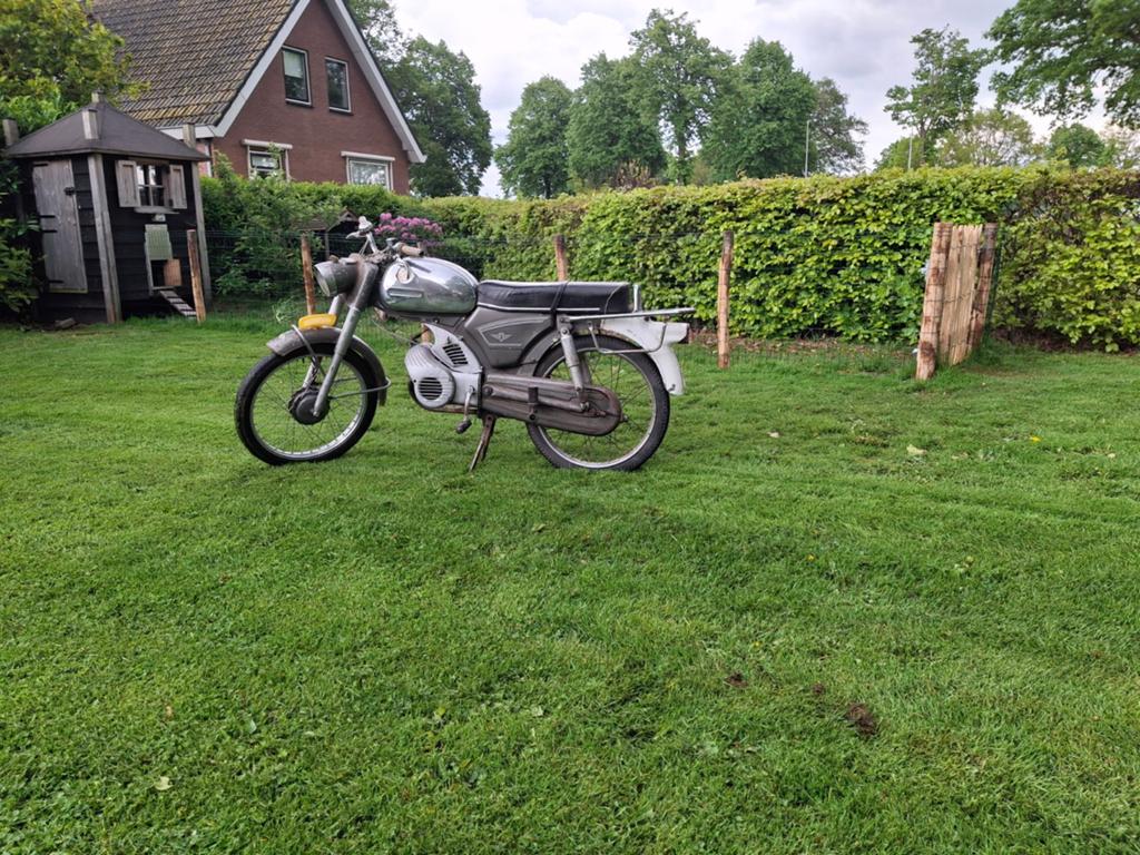 Zundapp 517 Super Combinette, Fietsen en Brommers, Brommers | Zundapp, Ophalen, Gebruikt, Overige modellen, Maximaal 45 km/u