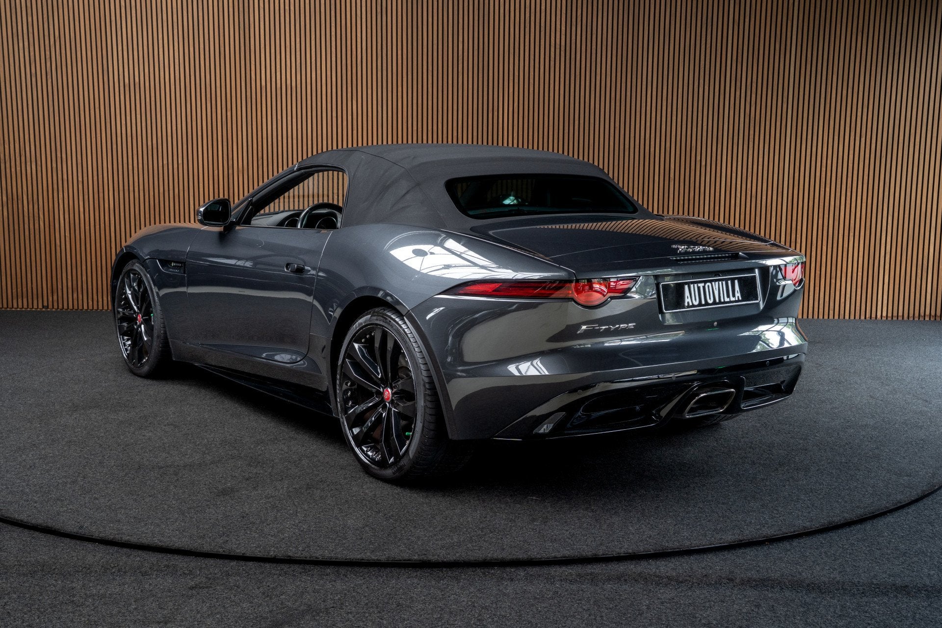 Jaguar F-Type 2.0T R-Dynamic Leer Camera Meridian Massage S., Auto's, Jaguar, Achterwielaandrijving, Euro 6, 4 cilinders, Cabriolet