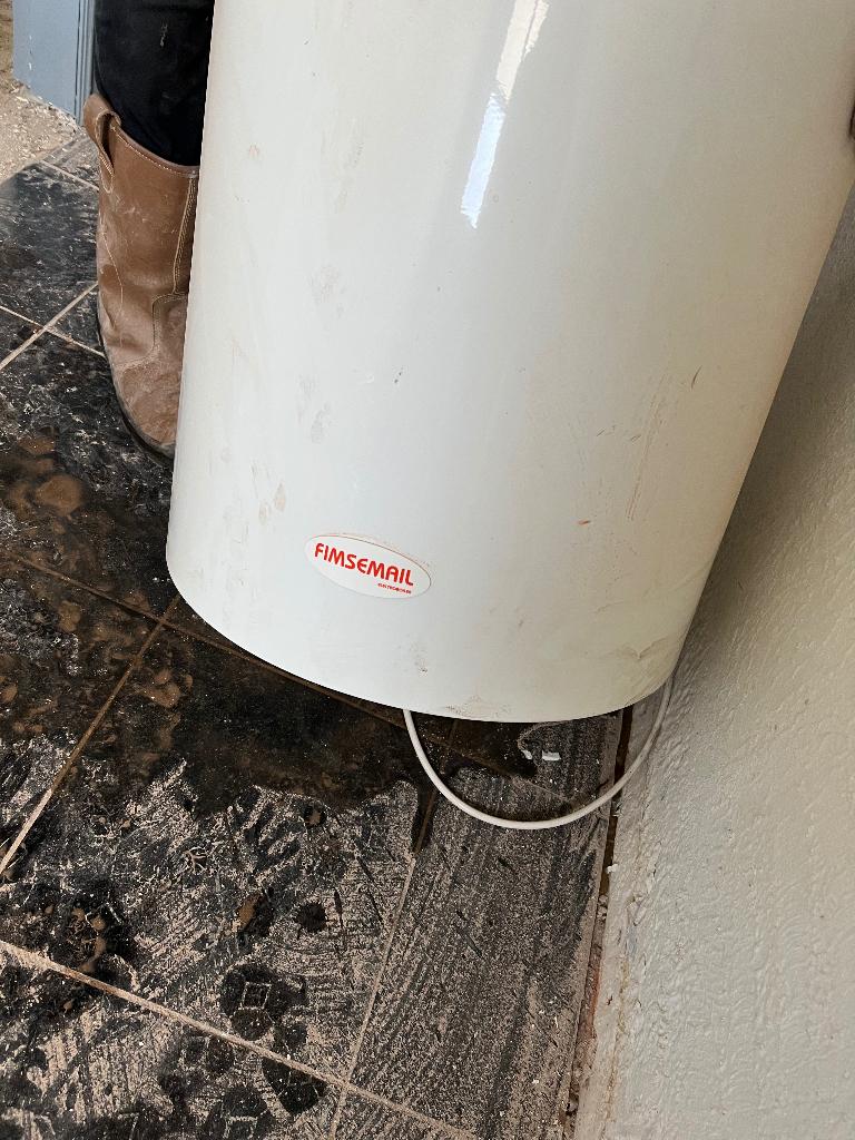 Elektrische waterboiler 40L, Doe-het-zelf en Verbouw, Geisers en Boilers, Ophalen, Gebruikt, 20 tot 100 liter, Boiler