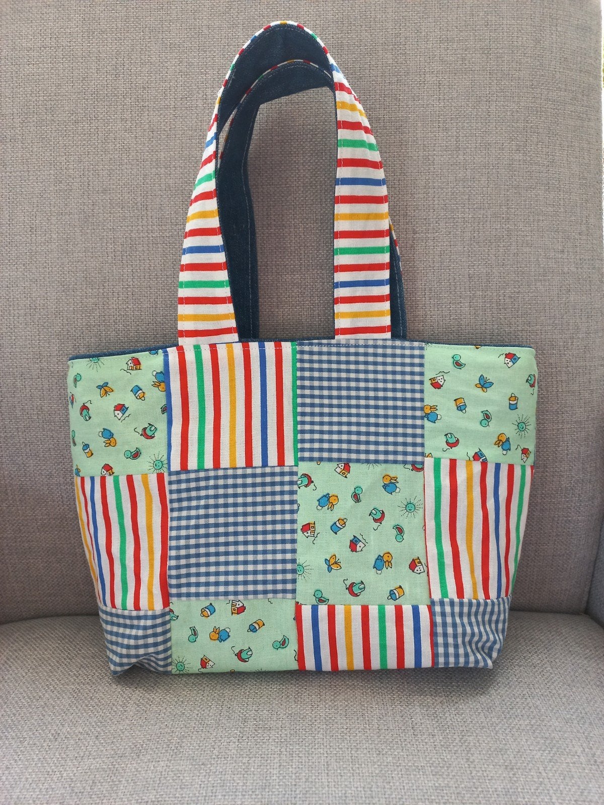Handgemaakte (kinder)patchwork tas, Sieraden, Tassen en Uiterlijk, Ophalen of Verzenden, Nieuw, Overige kleuren, Handtas