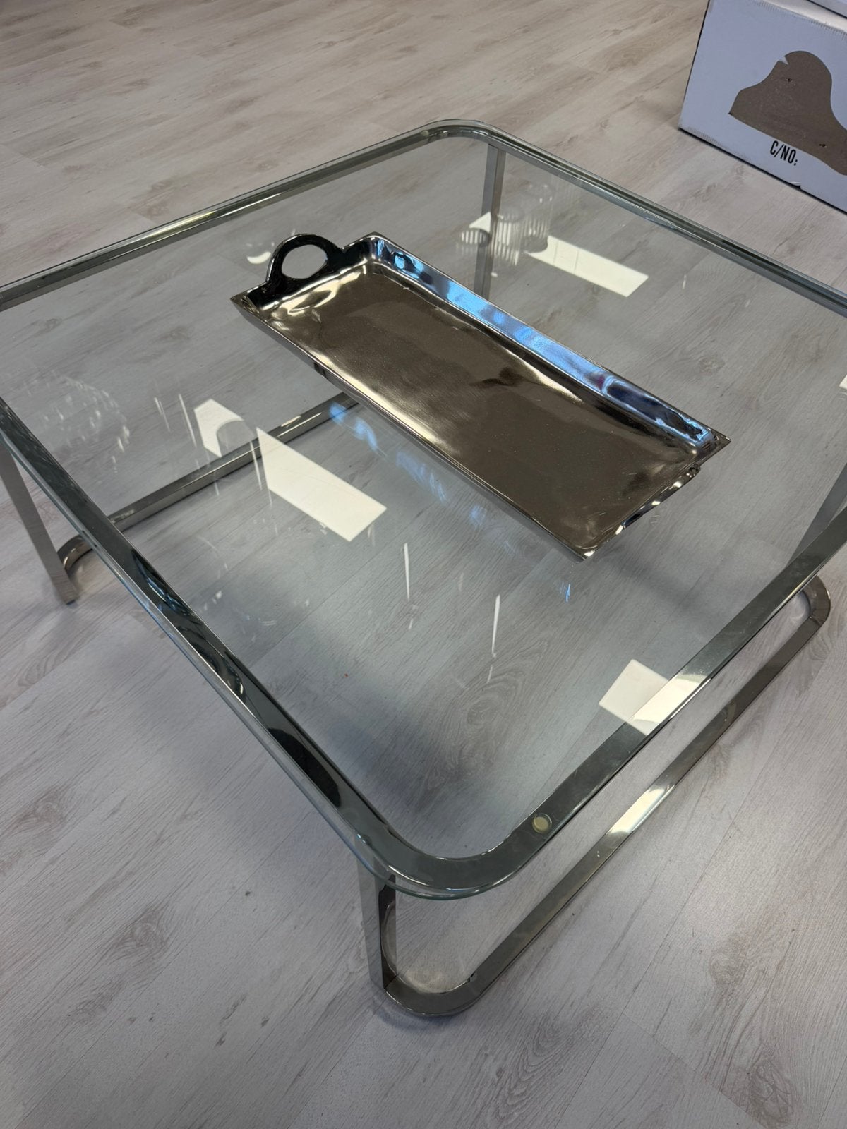Mooie salontafel SHOWMODEL, Ophalen, 100 tot 150 cm, 50 tot 100 cm, Zo goed als nieuw