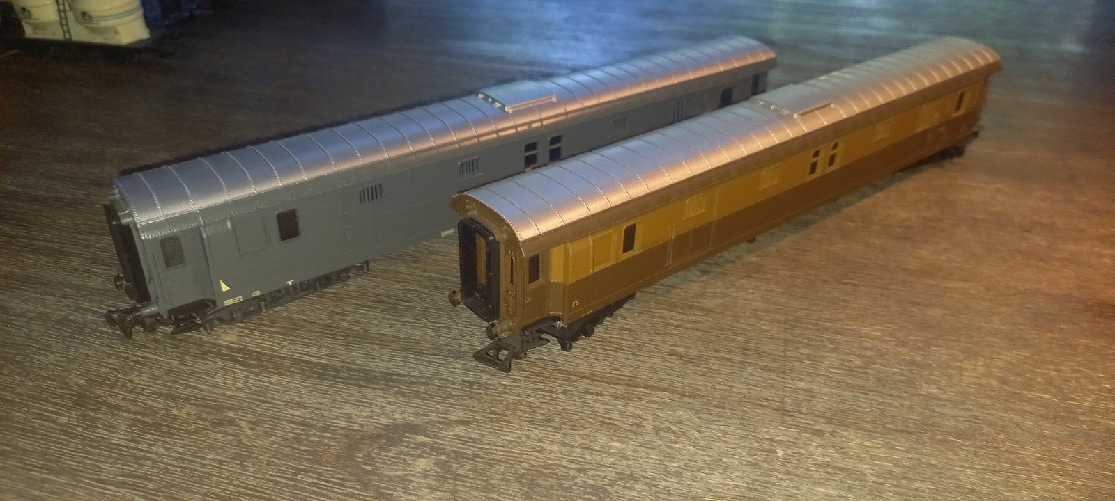 Rivarossi ho wagons, Overige merken, Gelijkstroom, Wagon, Ophalen of Verzenden