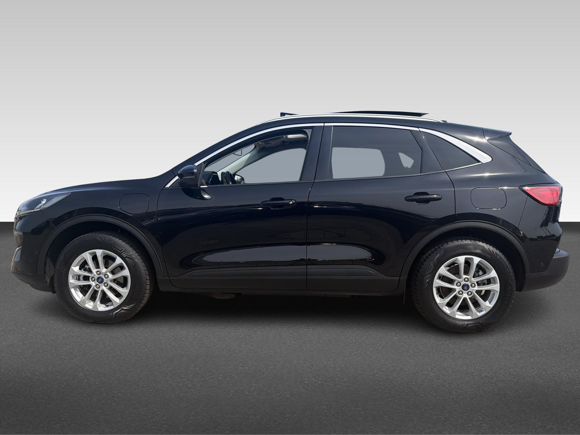Ford Kuga 2.5 PHEV Titanium, Auto's, Ford, Gebruikt, Euro 6, 4 cilinders, Zwart