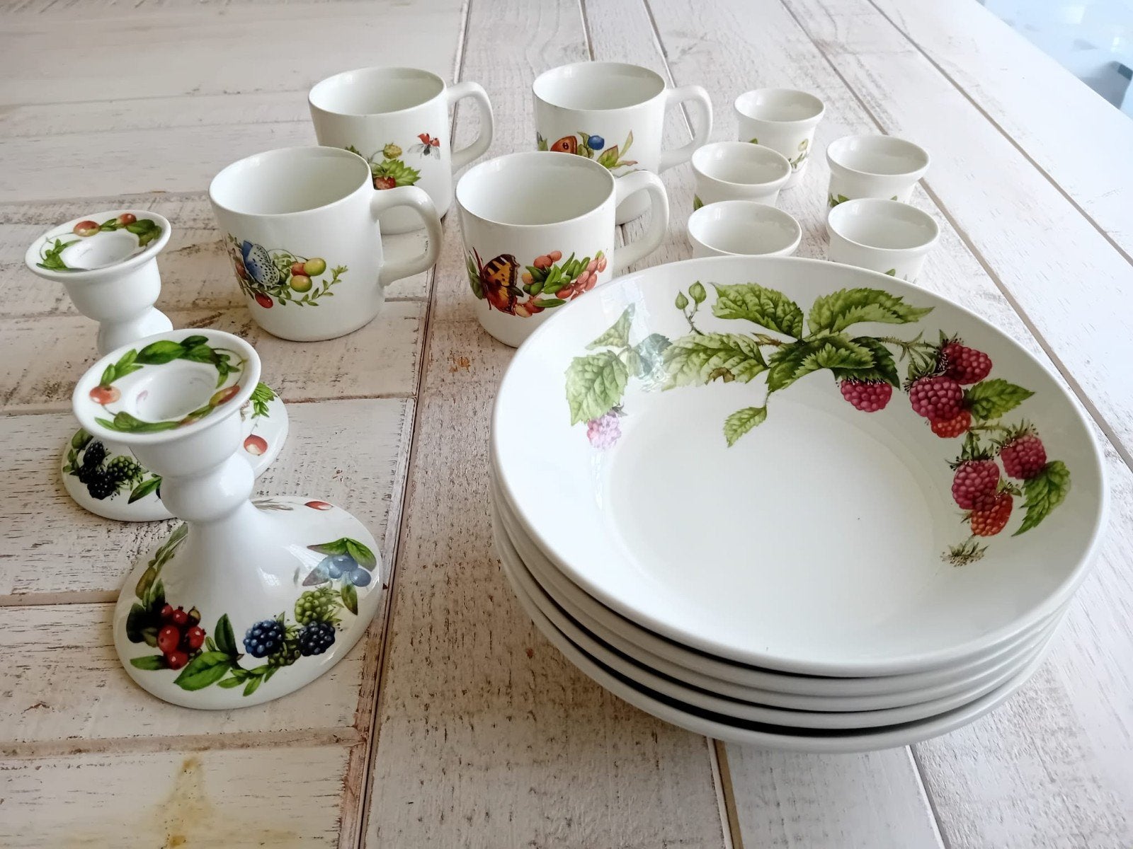 Marjolein Bastin Bosvruchten servies puntgaaf., Huis en Inrichting, Keuken | Servies, Ophalen of Verzenden