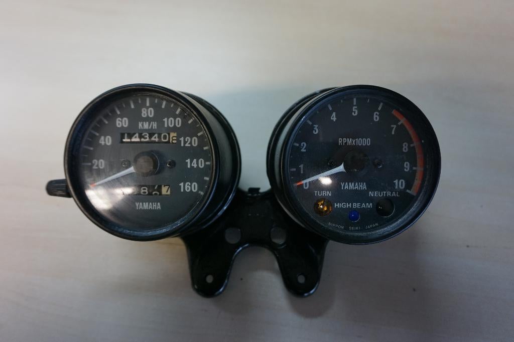 Yamaha XT 500 Originele Km /Toerentellerklok met steun, Ophalen, J, J, J