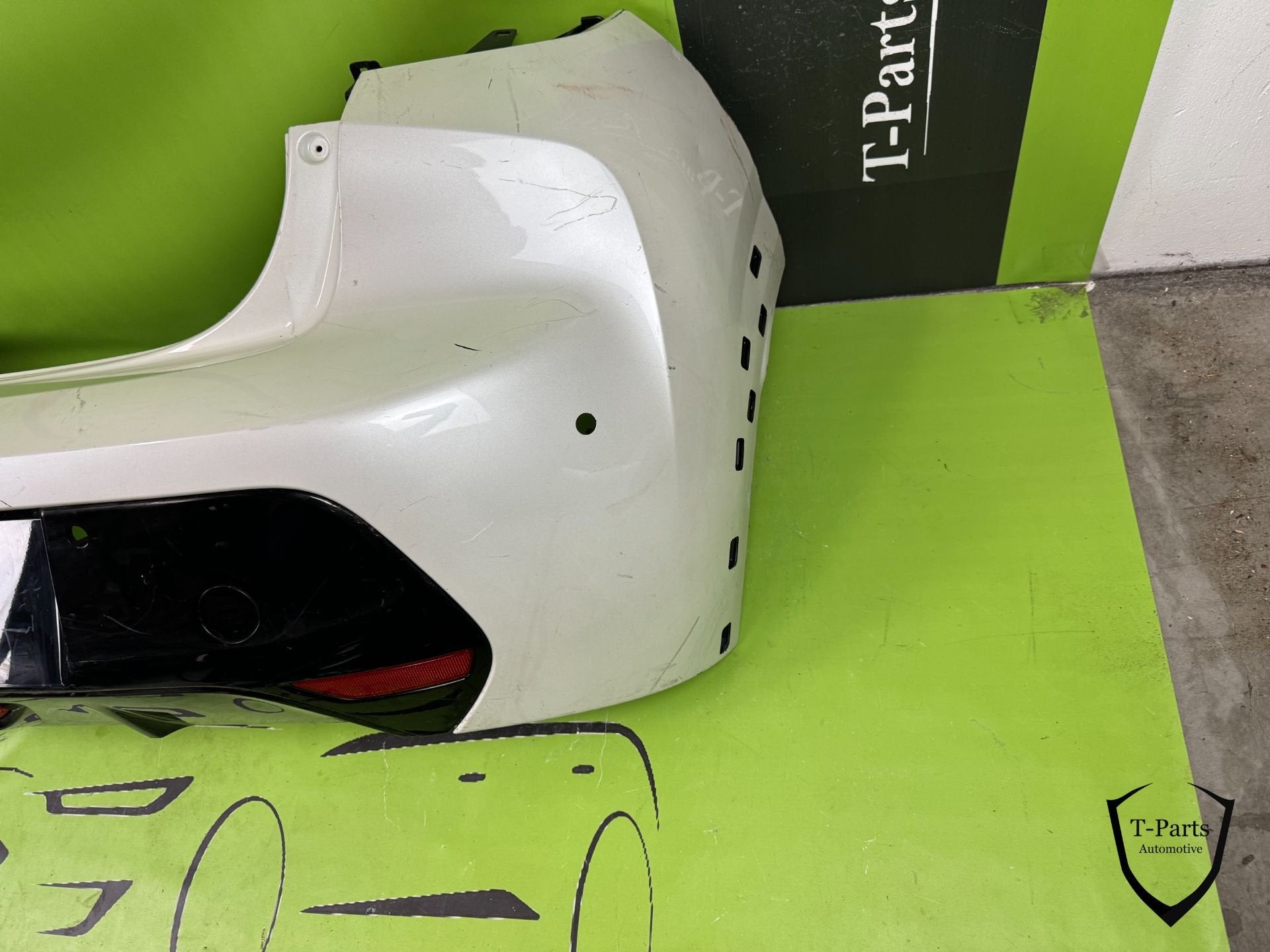 peugeot 208 GT line achterbumper 4x PDC bumper 2019+, Info@fabrikant.eu, Ophalen of Verzenden, Bumper, Fabrikant BV
