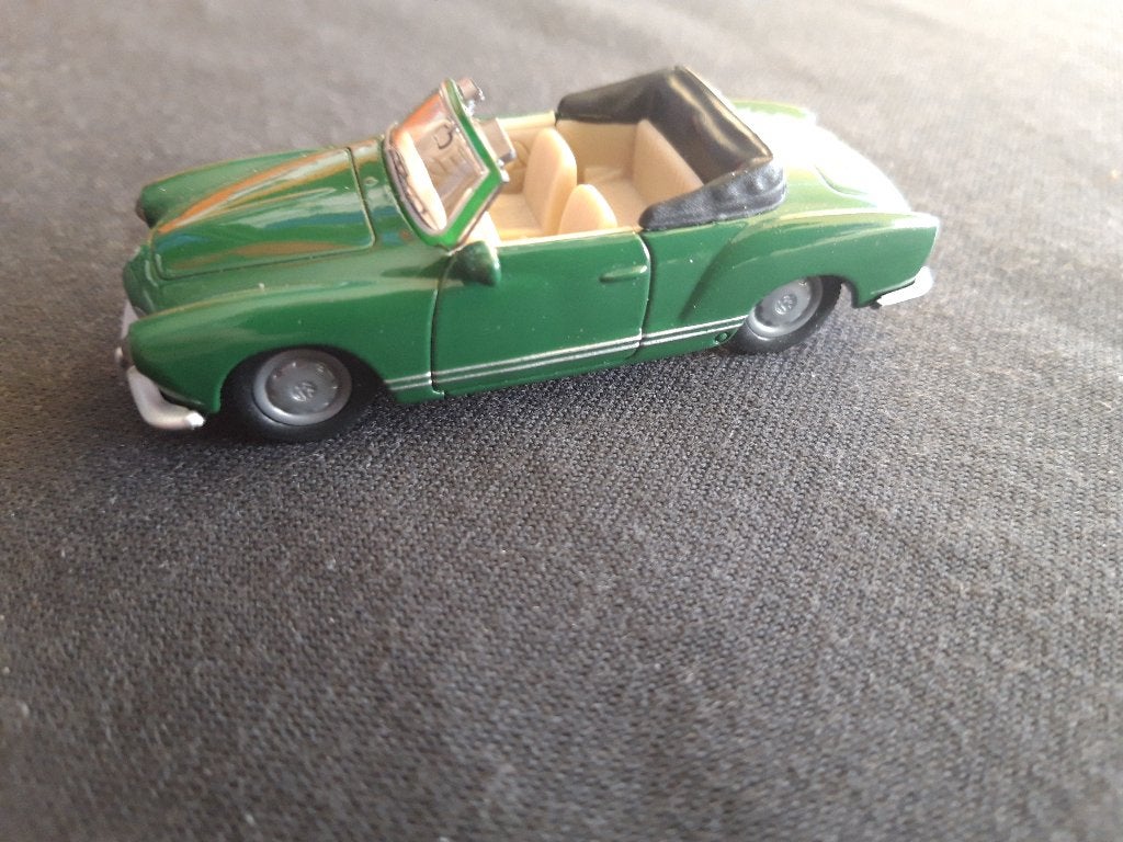 VW Karmann Ghia cabriolet donkergroen SIKU, Ophalen of Verzenden, Zo goed als nieuw, Auto