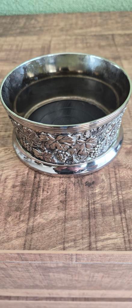Vintage Verzilverde Wijnfleshouder met Druivenmotief, Ophalen of Verzenden