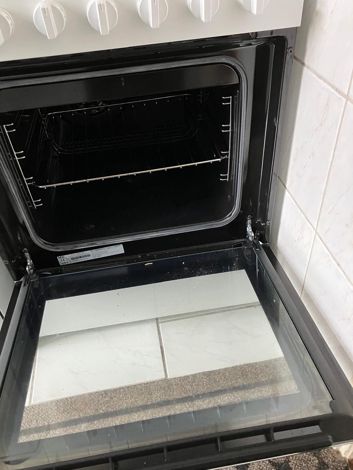 Mooi AEG fornuis - Zo goed als nieuw, Ophalen, 4 kookzones, Zo goed als nieuw, Gas