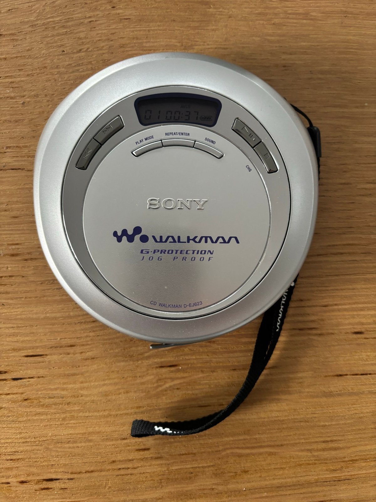 Sony Discman D-EJ623 CD Walkman met G-Protection, Audio, Tv en Foto, Walkmans, Discmans en Minidiscspelers, Ophalen of Verzenden