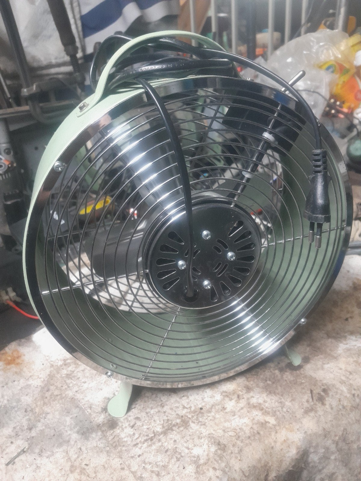 kleine ventilator, Ophalen, Zo goed als nieuw, Ventilator