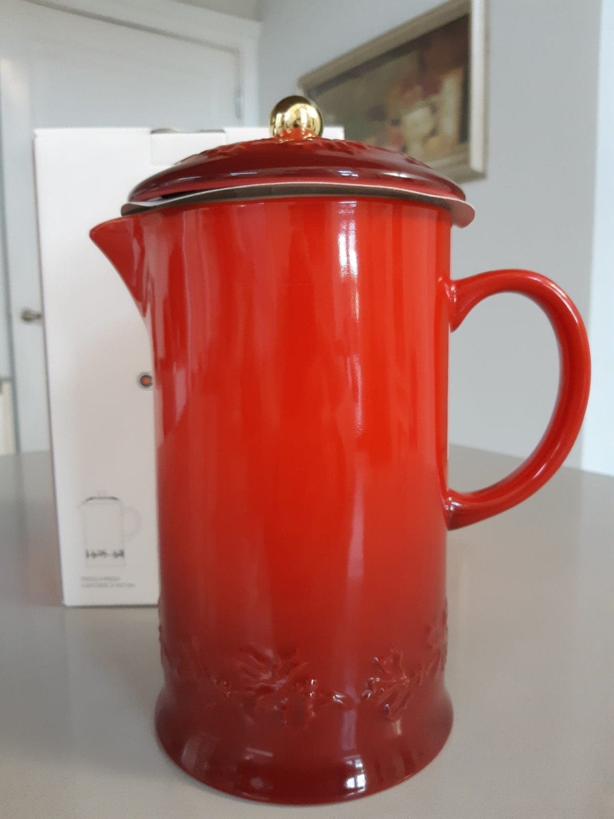 Le Creuset Holly Koffiemaker met pers Cerise Rood Nieuw, Ophalen of Verzenden, Nieuw, Overige stijlen, Schaal of Schalen