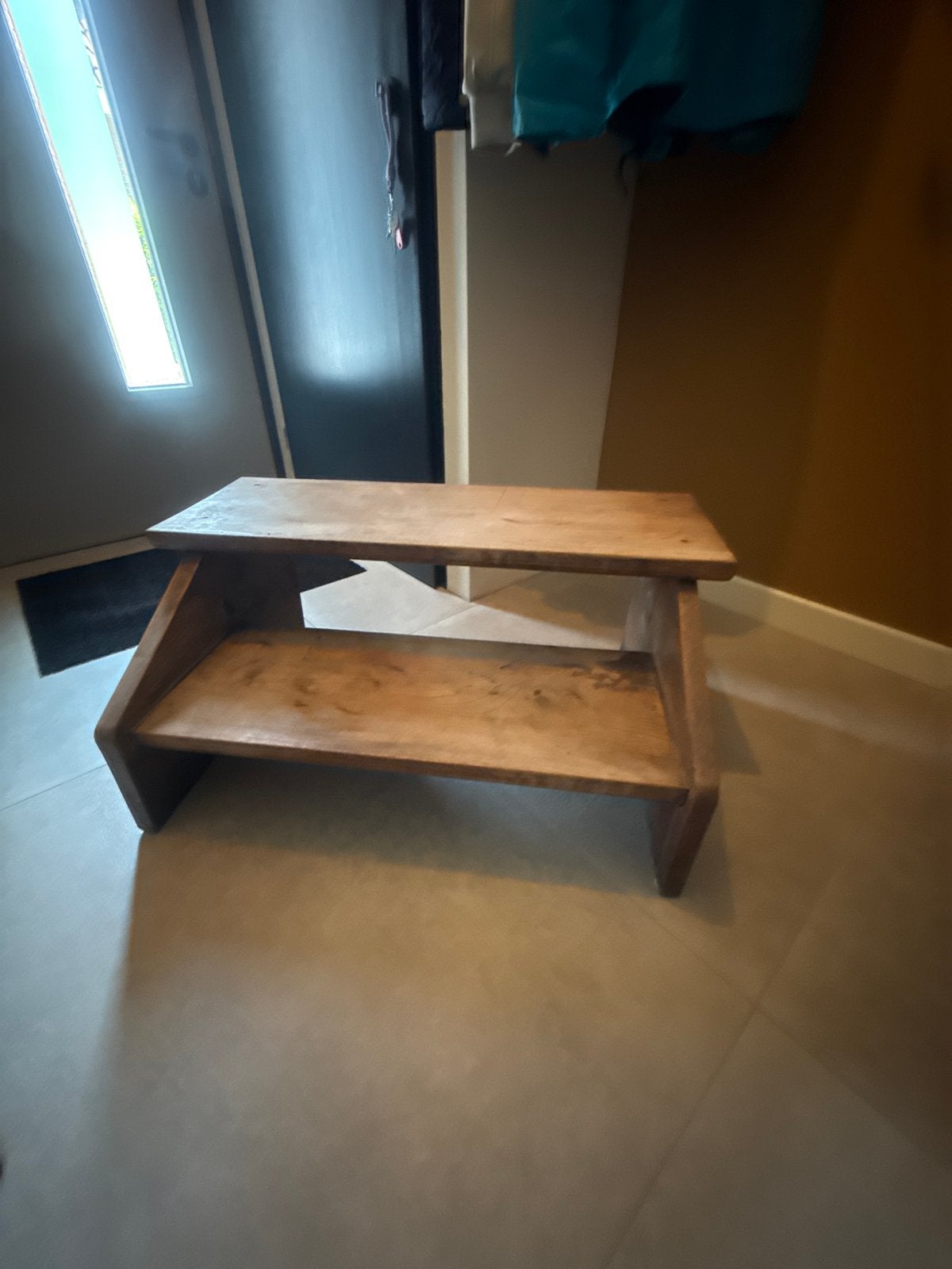 Houten krukje / opstapje - 87x55x38 cm, Ophalen, Gebruikt, Hout