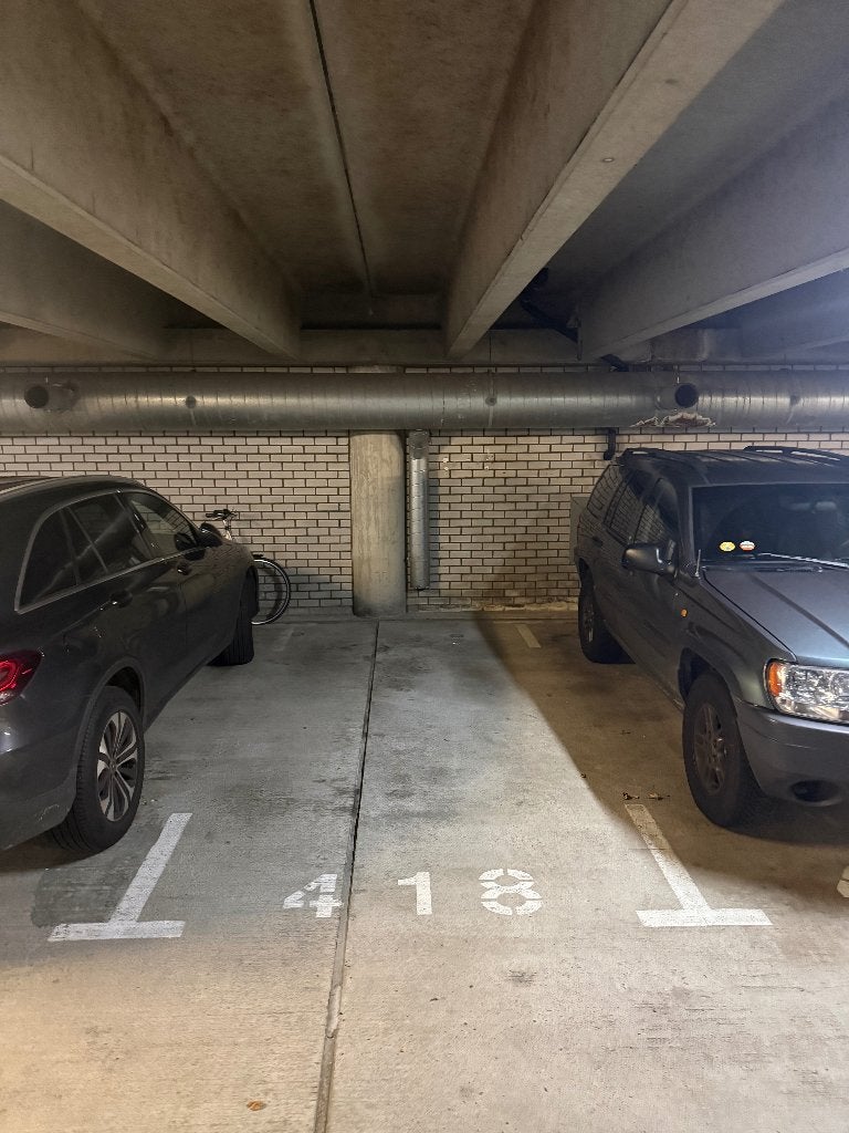 Vaste Parkeerplaats te huur – Scheveningen (strand), Den Haag