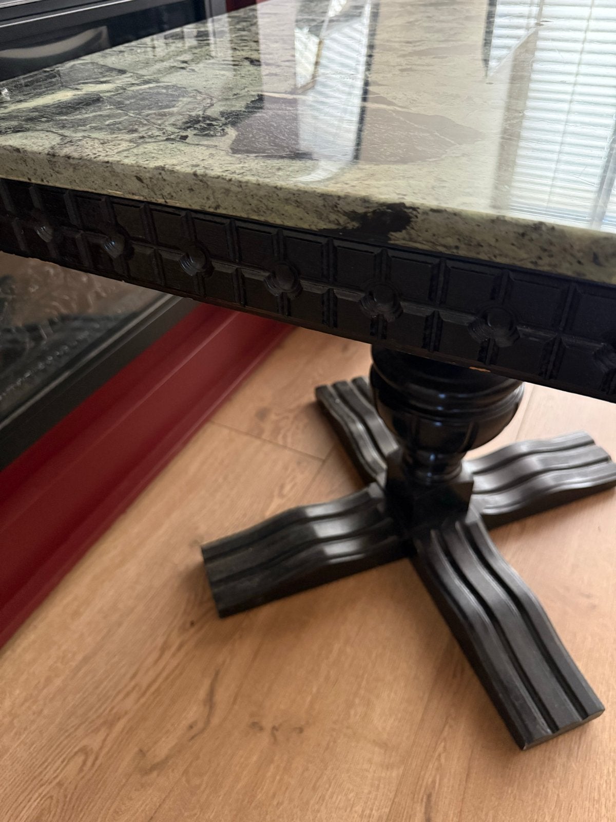 Foto 4 van Vintage unieke Bijzettafel met Groen Marmeren Blad- 60x60 cm